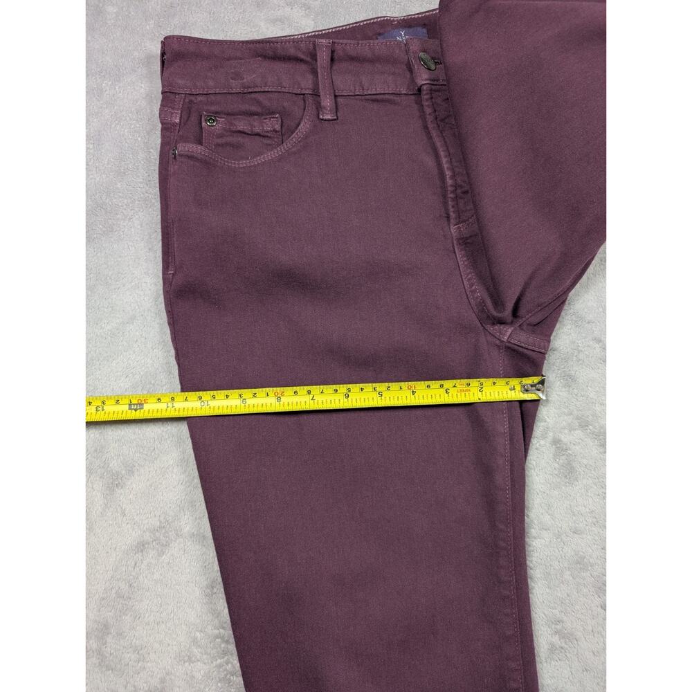 Gloria Vanderbilt Marilyn Straight Jeans Womens Size 10 30 Waist Plum Casual - Picture 8 of 9